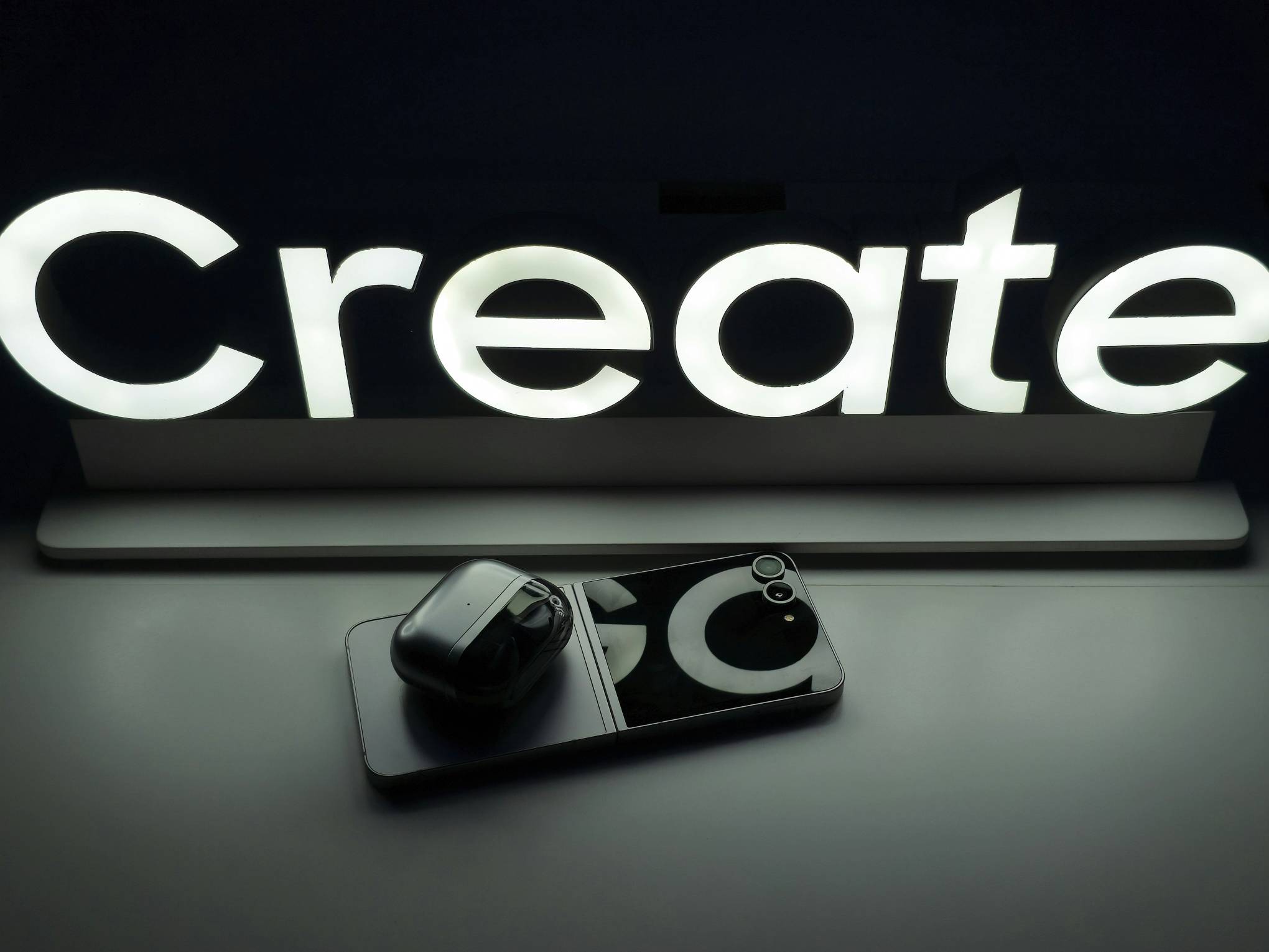 Chartered Accountant managing finances for digital creators and influencers